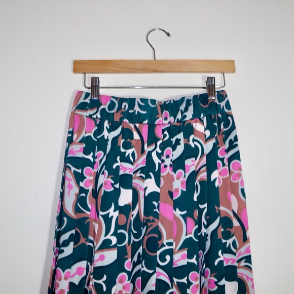 Tuckernuck x Cameran Eubanks Wimberly Magnolia Chintz Corrine Skirt - Picture 7 of 10